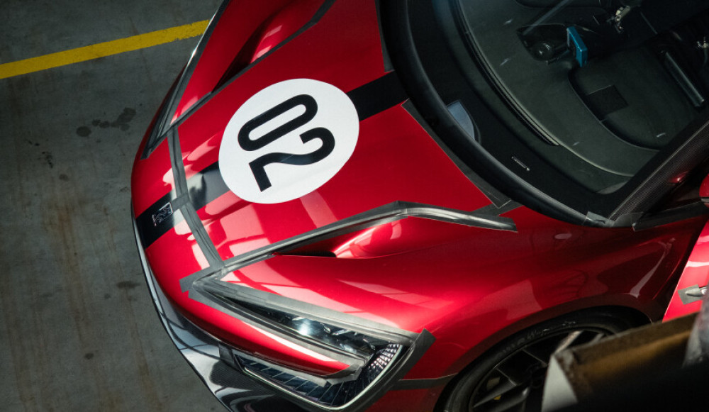 Electric car shatters speed record