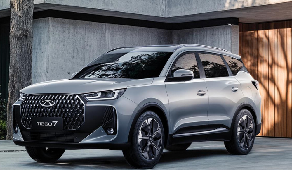 Chery under crash test fire