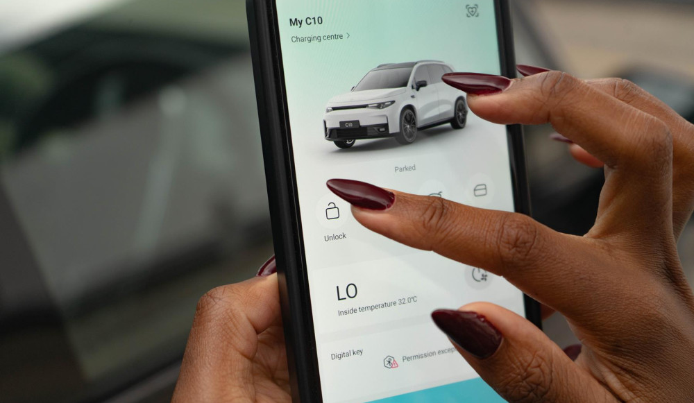 Leapmotor introduces phone app for C10 REEV