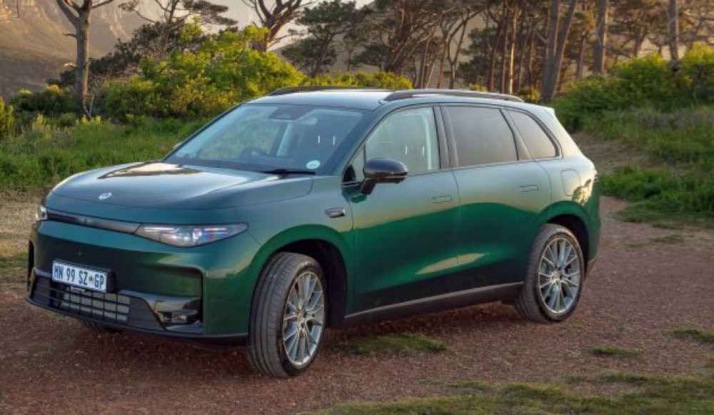 Road Review - Leapmotor C10 REEV Design