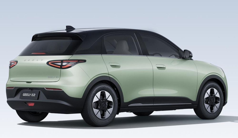 First Drive - Geely E2