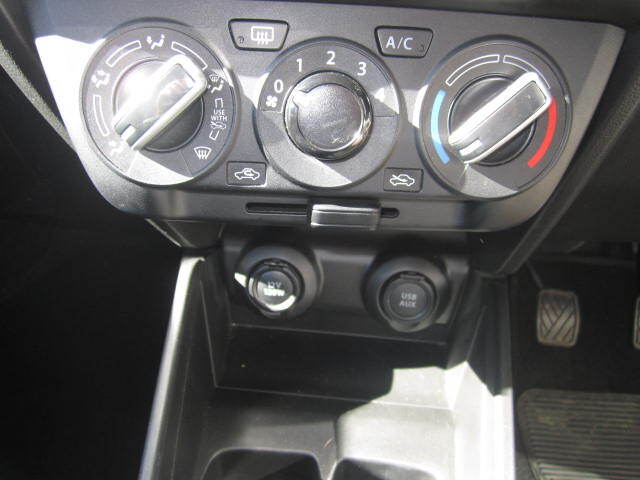 Photo 13 of 20