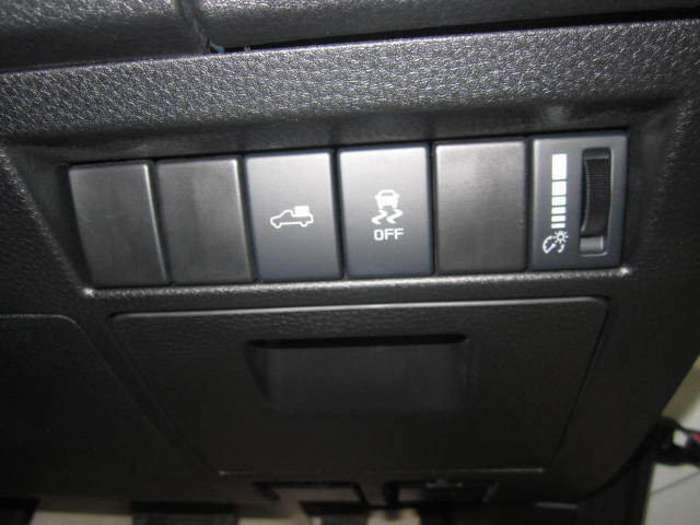 Photo 15 of 19