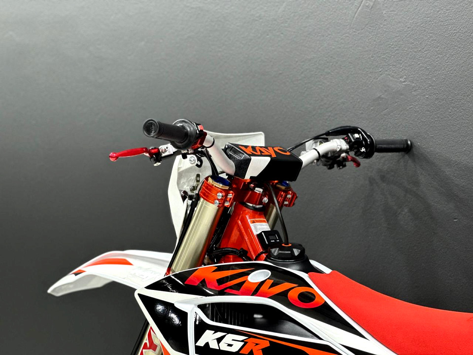 Photo 10 of 18