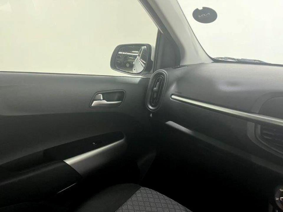 Photo 10 of 27
