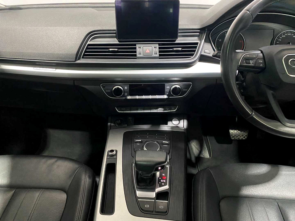 Photo 18 of 20