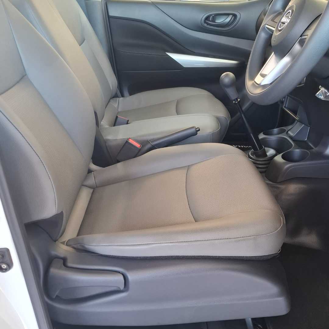Photo 18 of 20