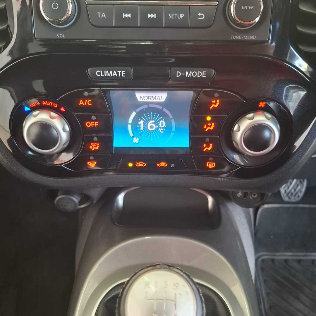 Photo 16 of 25