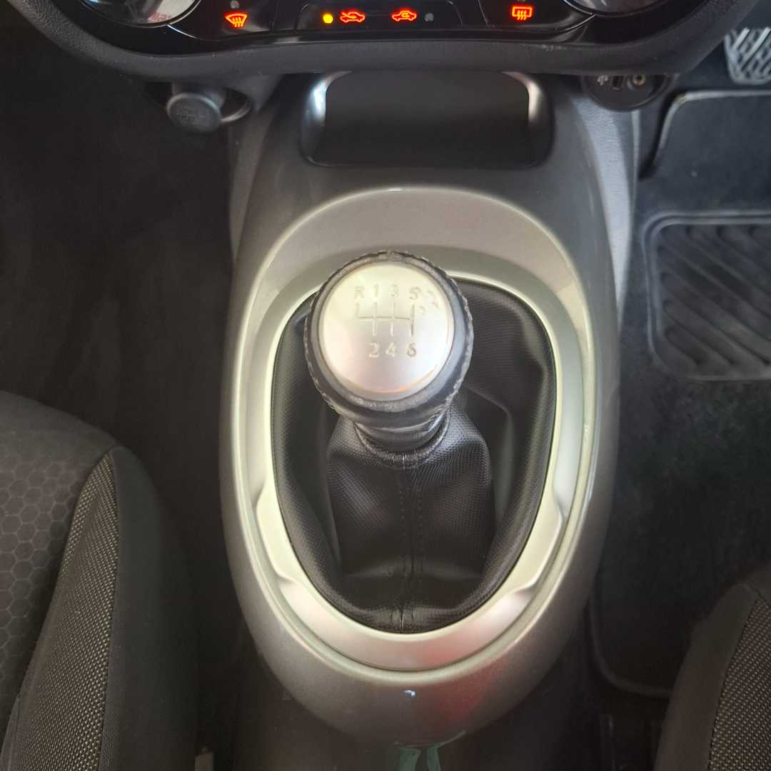 Photo 19 of 25