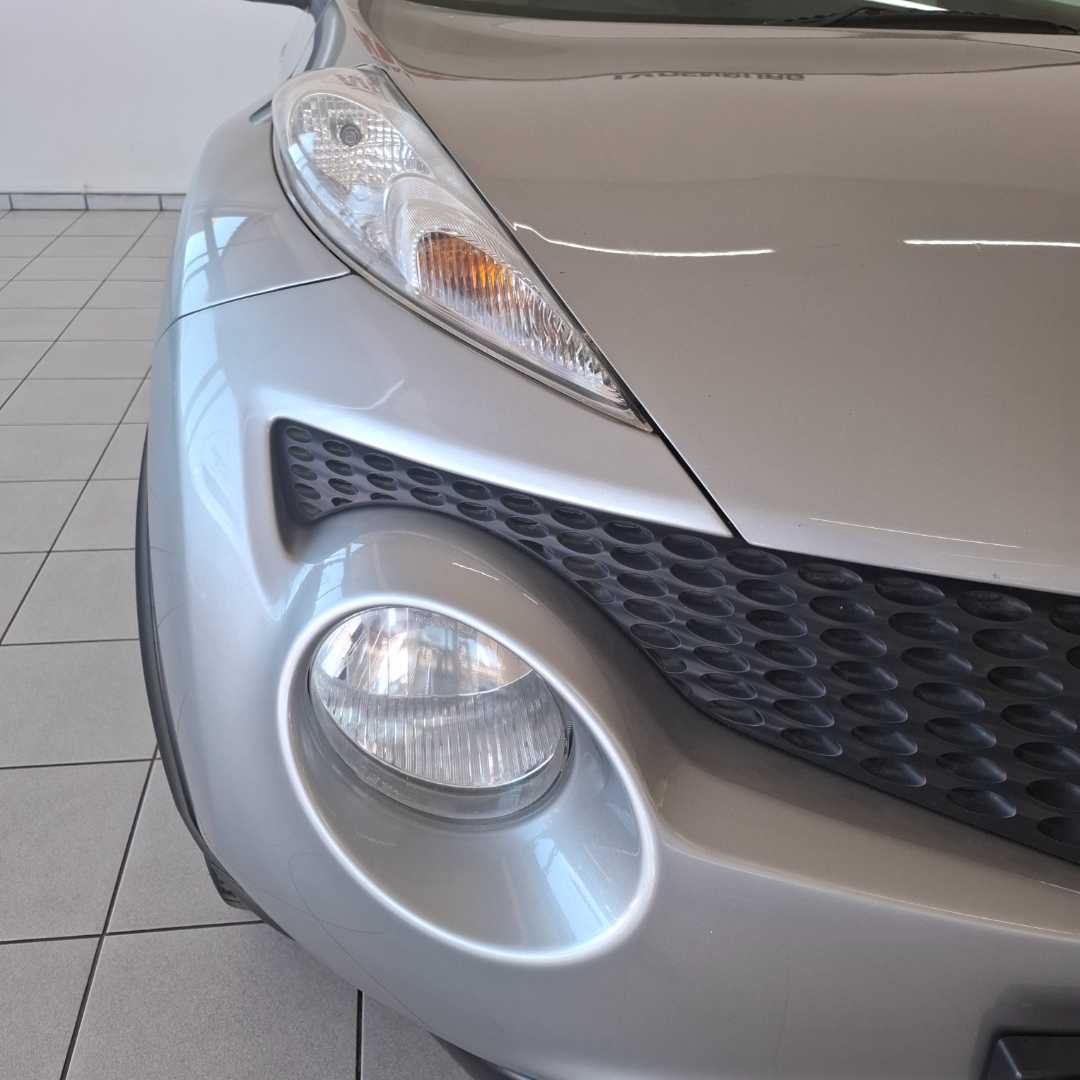 Photo 8 of 25