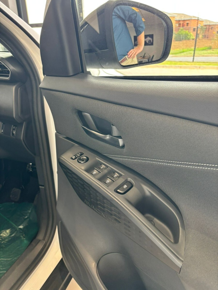 Photo 20 of 21
