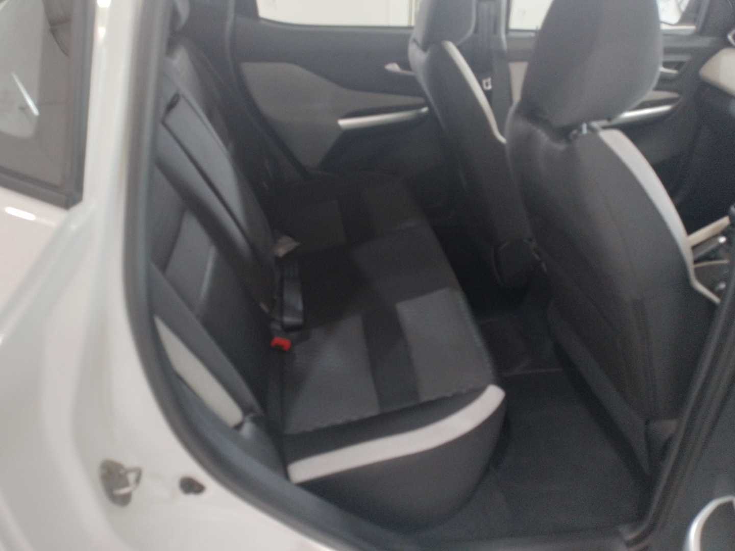 Photo 10 of 12