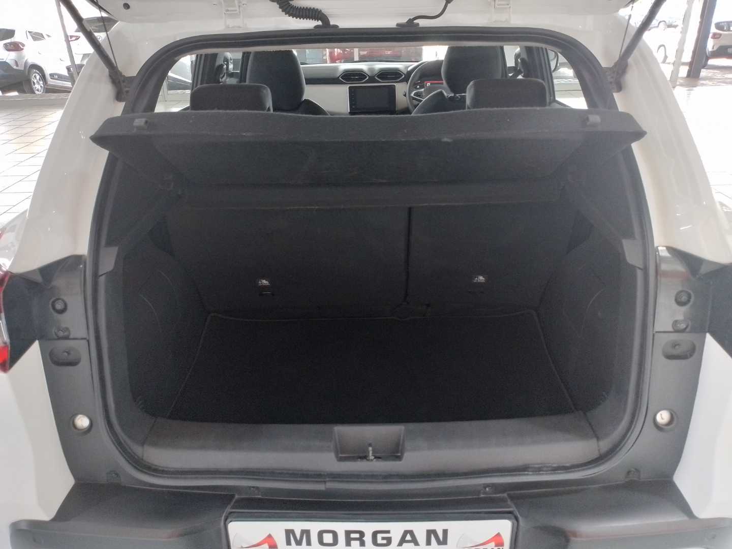 Photo 7 of 12