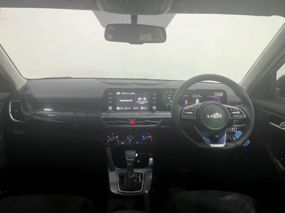 Photo 13 of 27