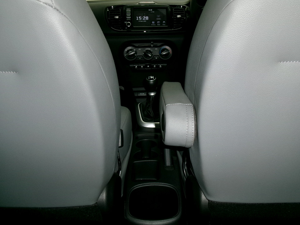 Photo 11 of 25