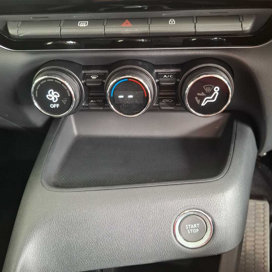 Photo 18 of 24