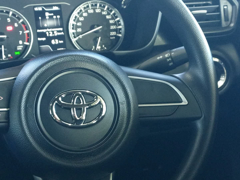 Photo 10 of 29