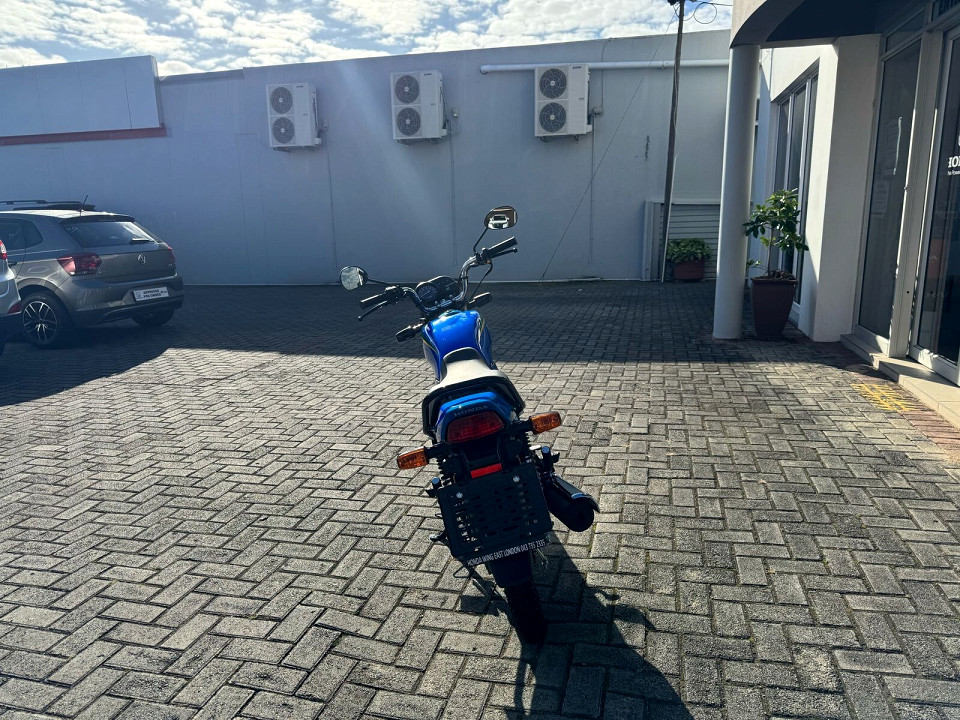 Photo 6 of 12