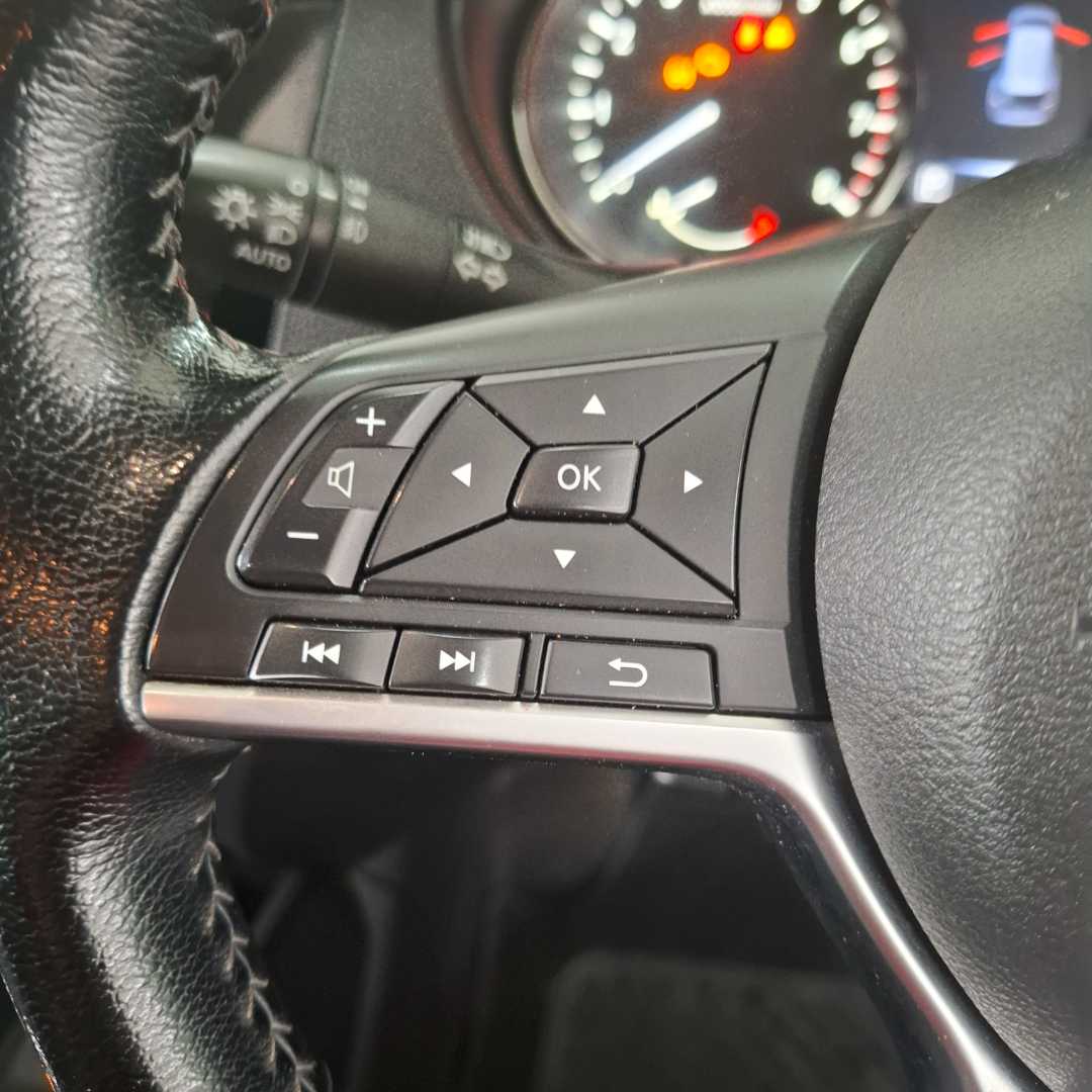 Photo 14 of 27