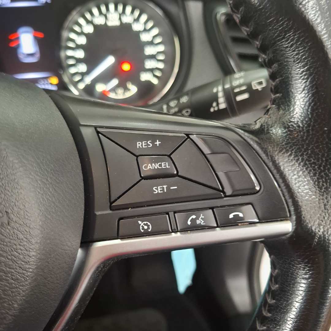 Photo 15 of 27