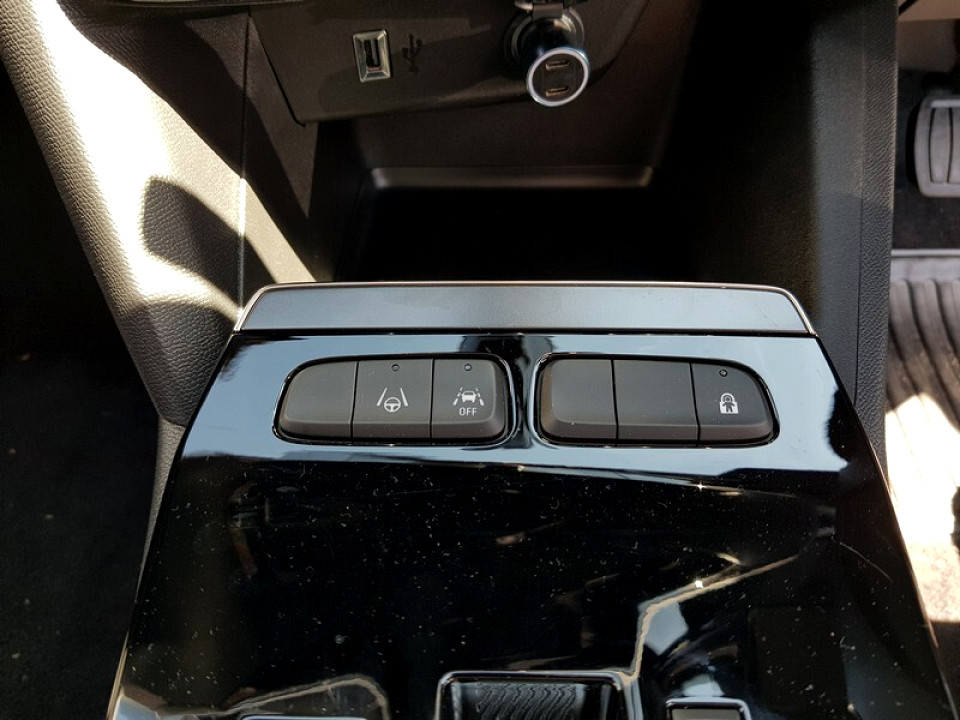 Photo 15 of 17