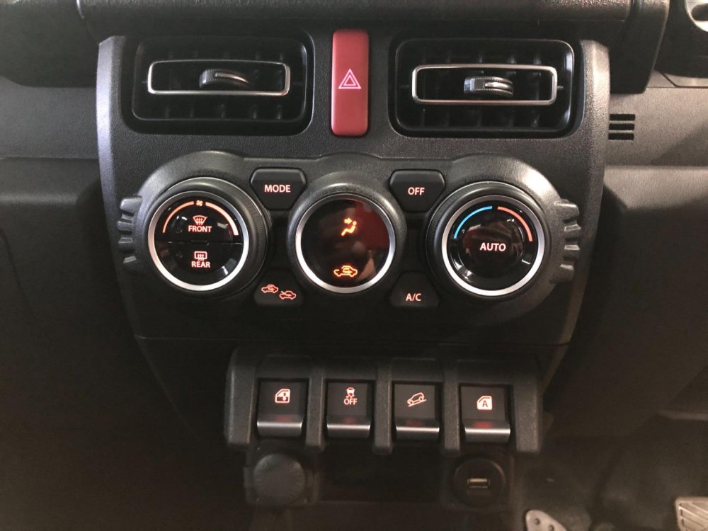 Photo 20 of 23