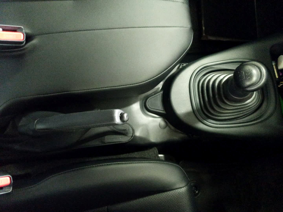Photo 11 of 27