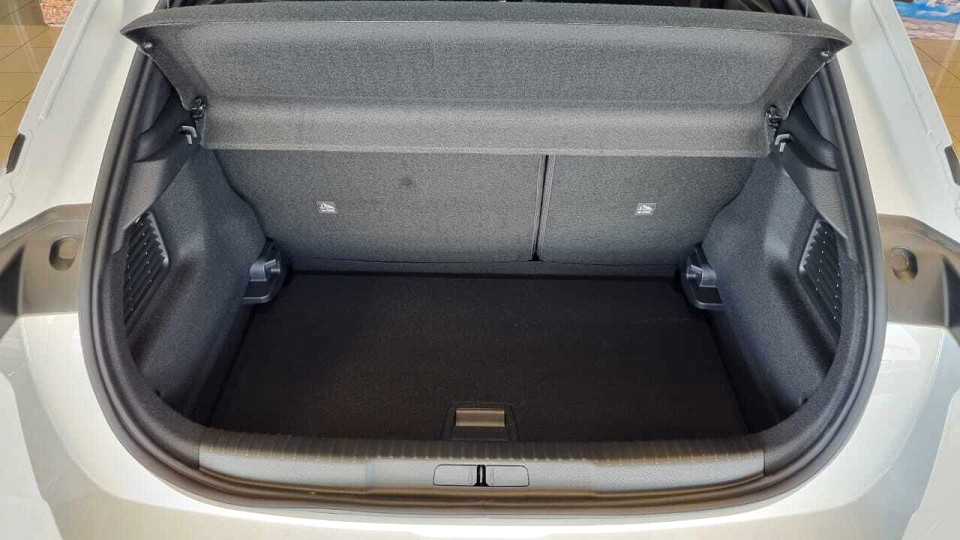 Photo 12 of 20