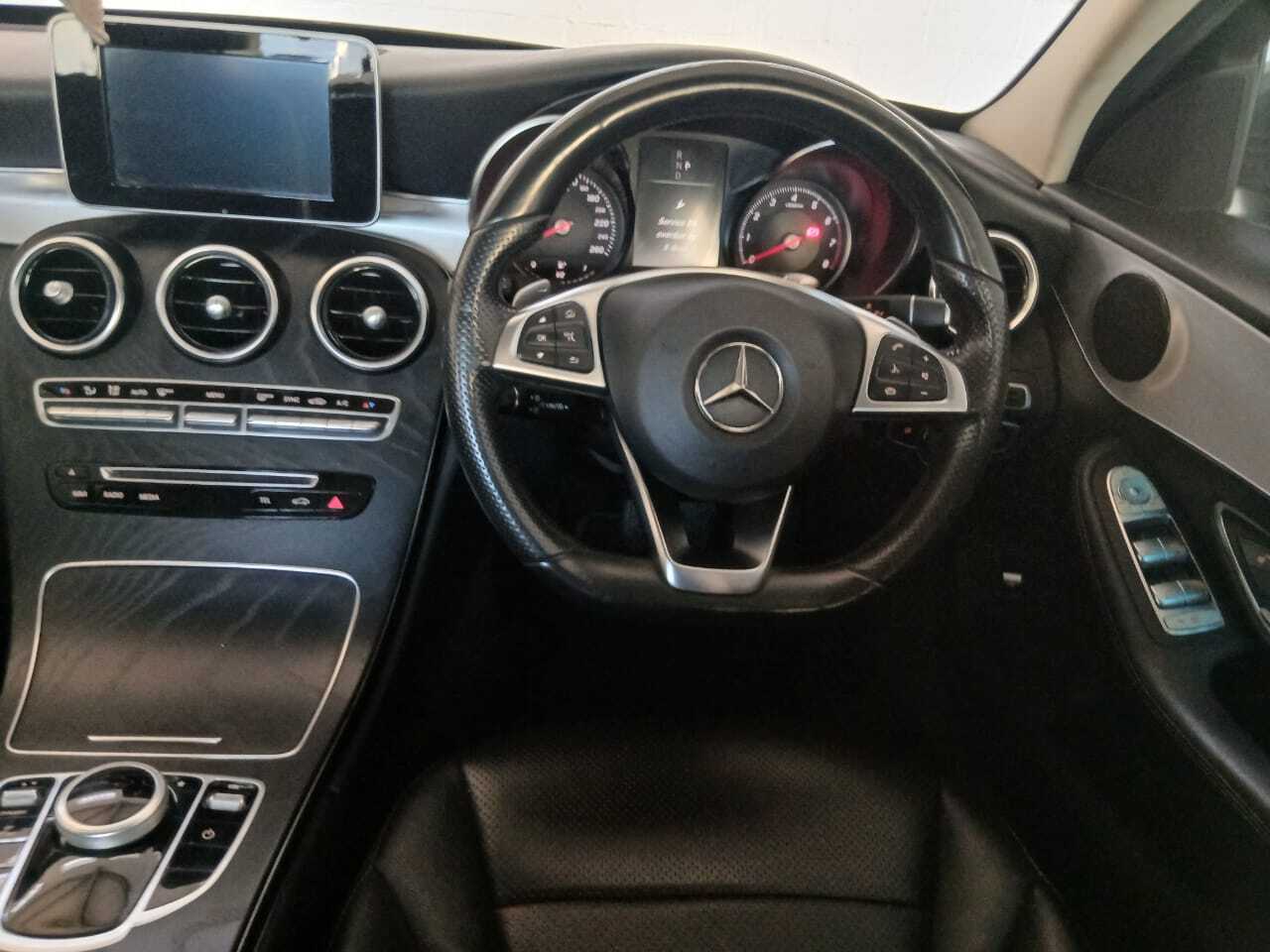 Photo 14 of 20