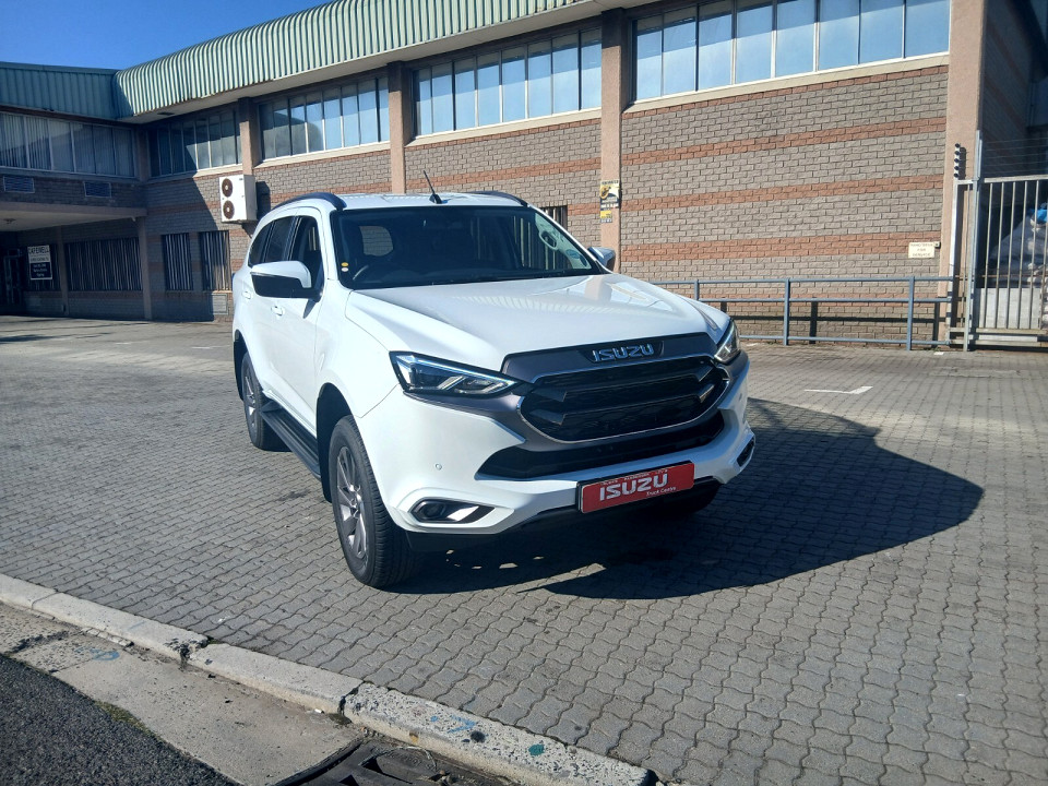 Photo 1 of 28