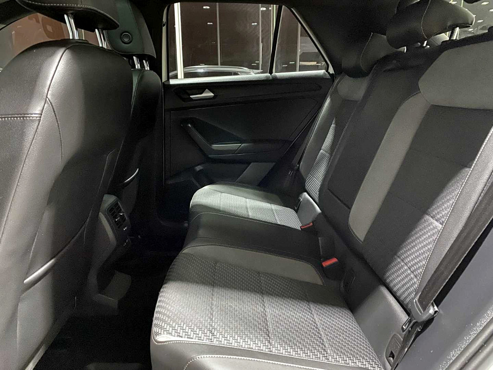 Photo 9 of 20