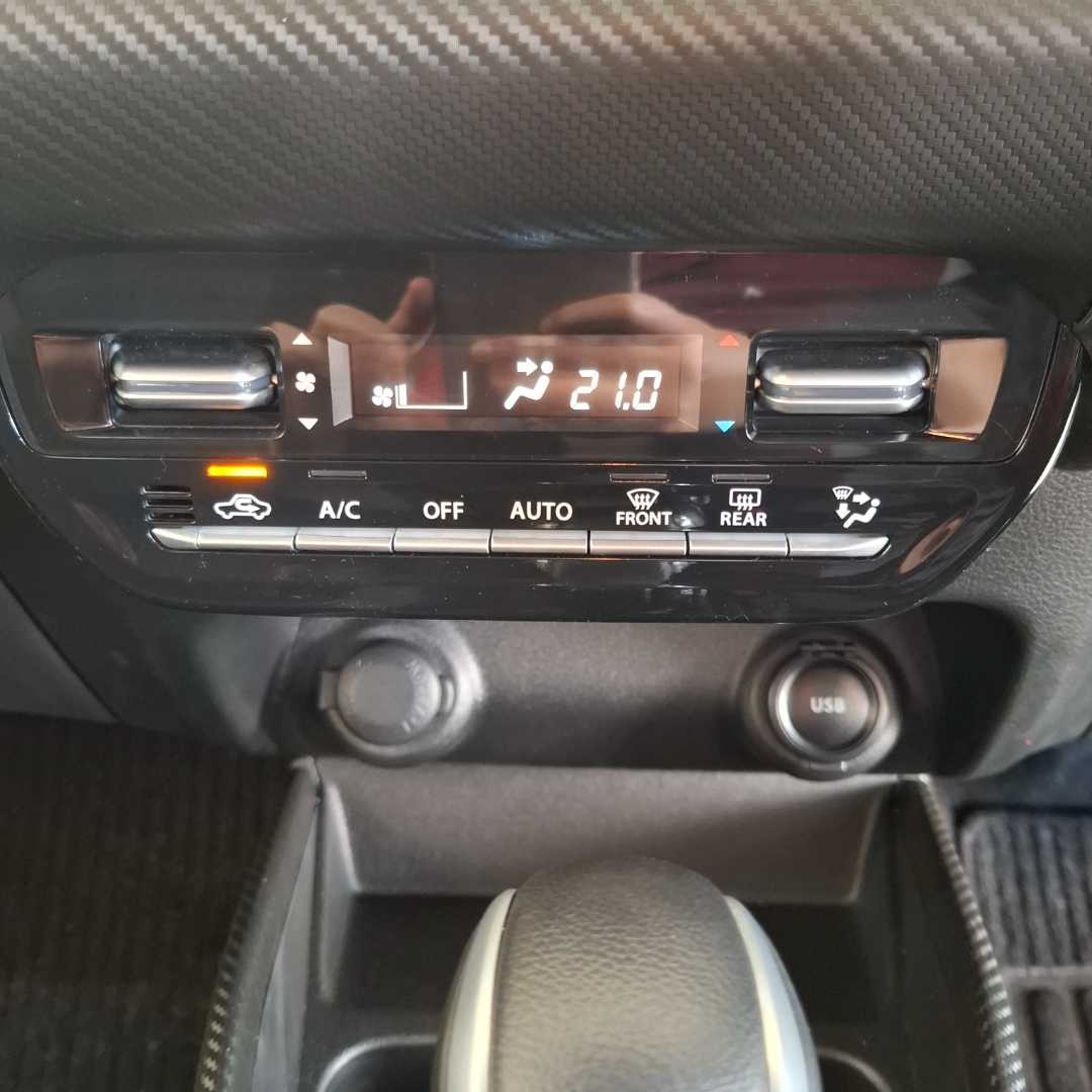 Photo 20 of 28