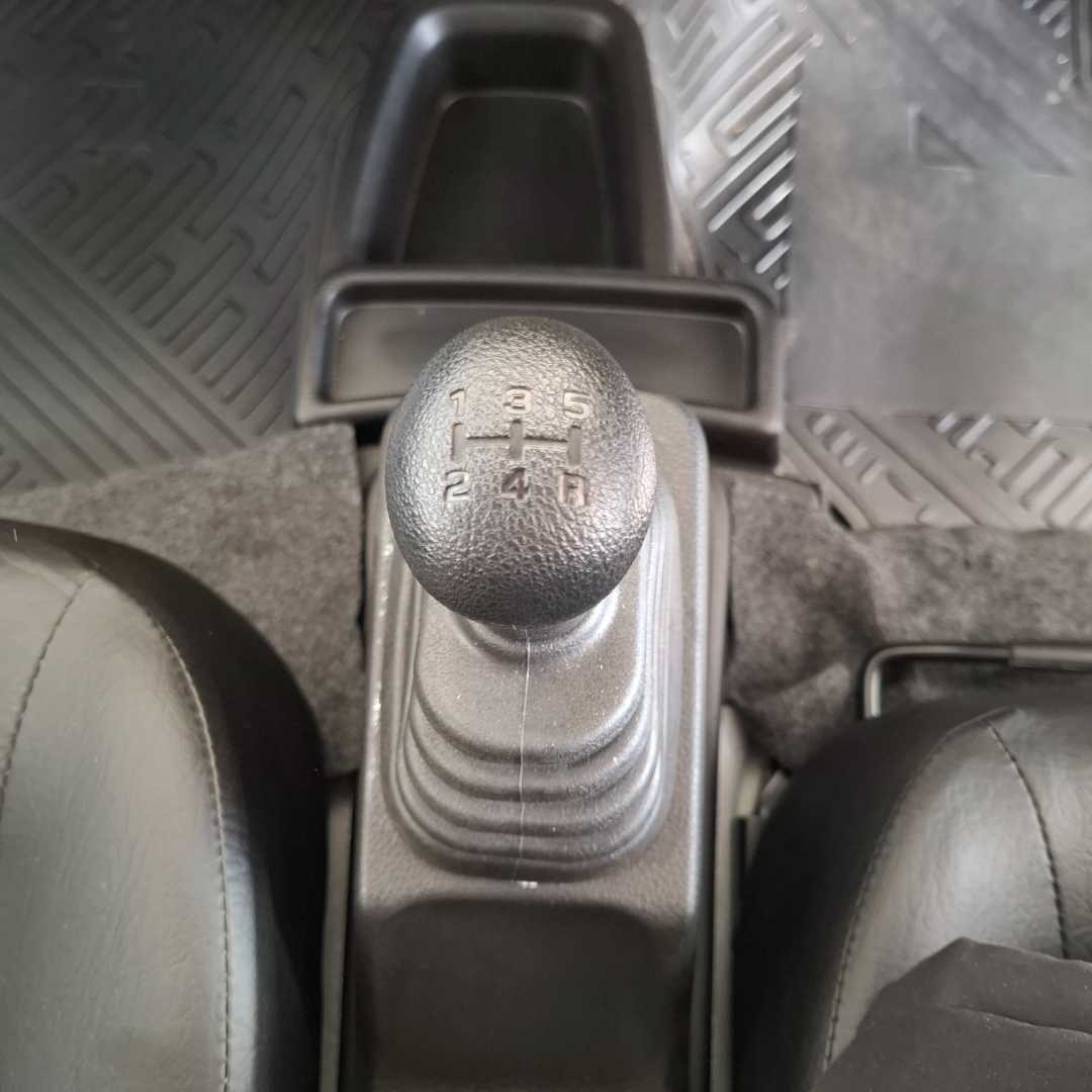 Photo 16 of 23