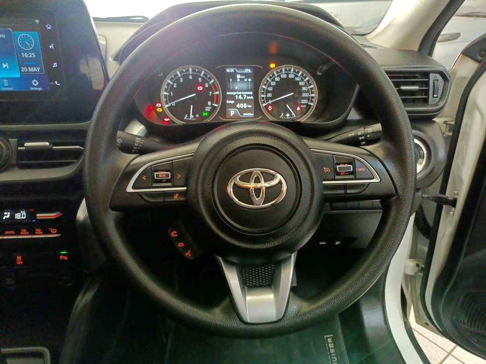 Photo 8 of 24