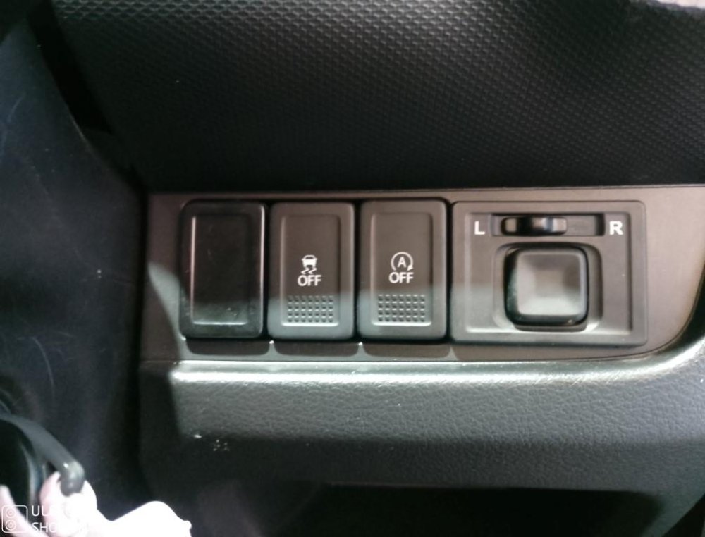 Photo 10 of 13