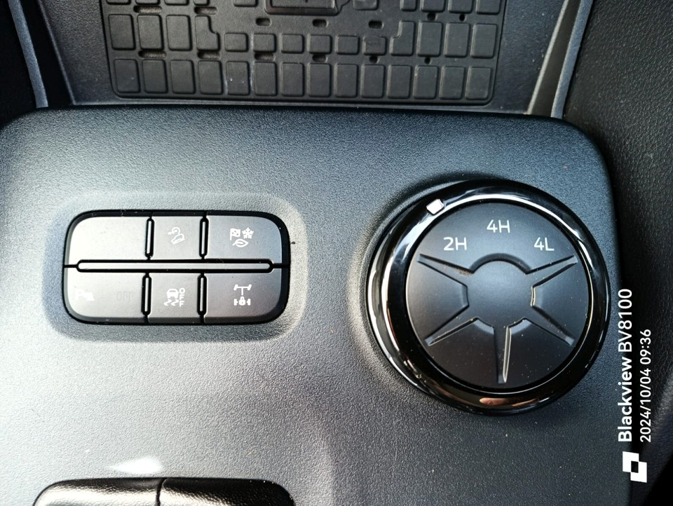 Photo 18 of 22