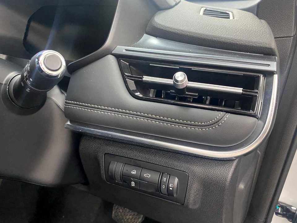 Photo 15 of 20