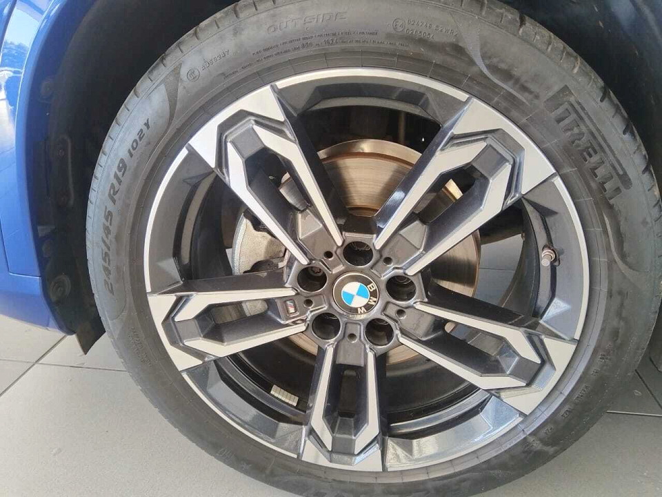 Photo 8 of 18