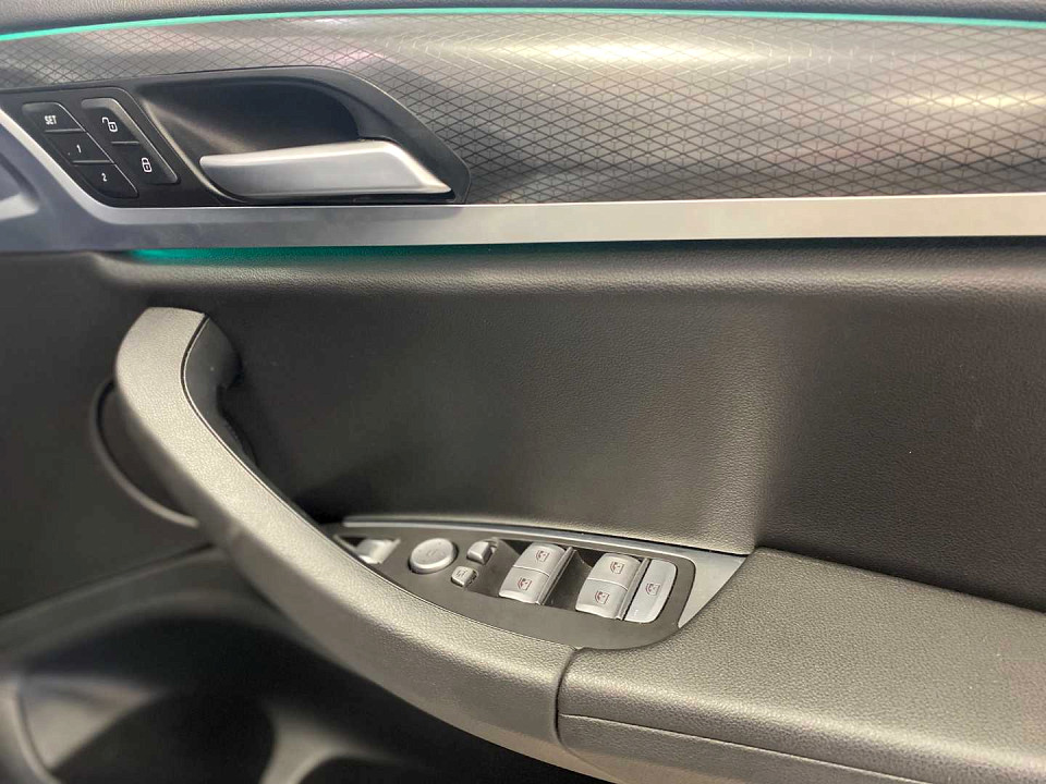 Photo 17 of 20