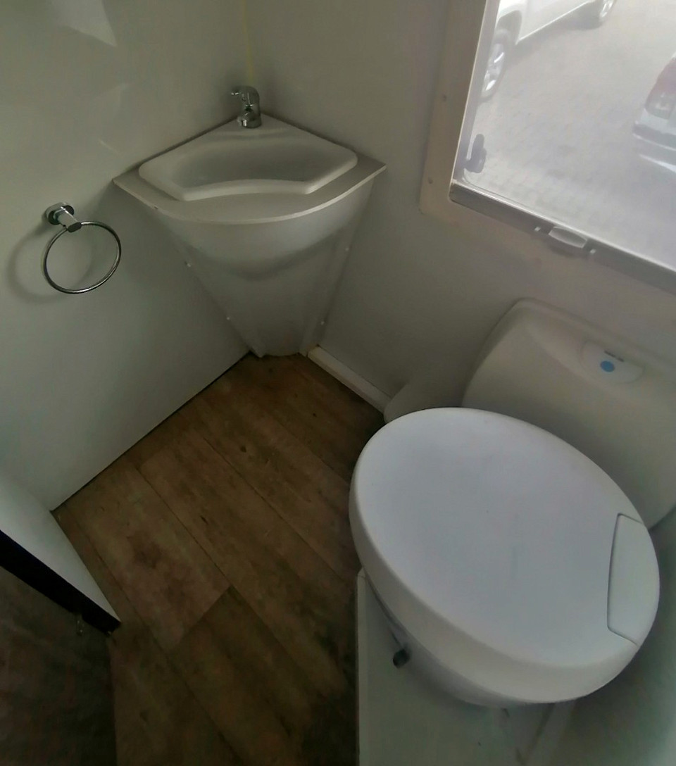Photo 11 of 20