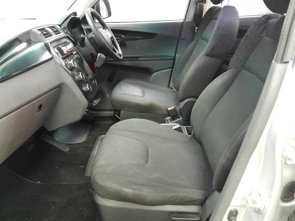 Photo 18 of 20