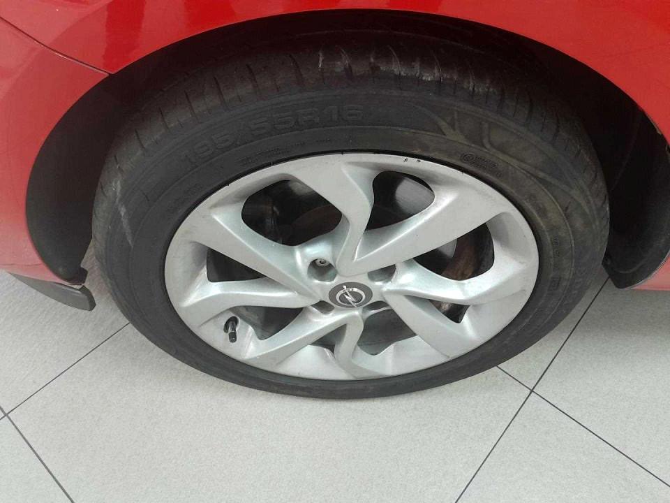 Photo 10 of 20