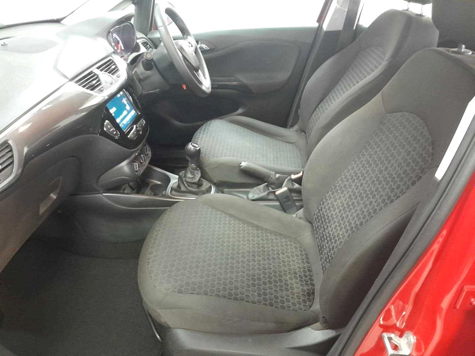 Photo 17 of 20