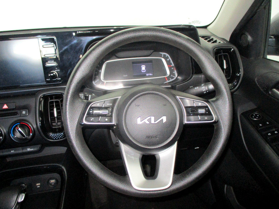 Photo 9 of 20