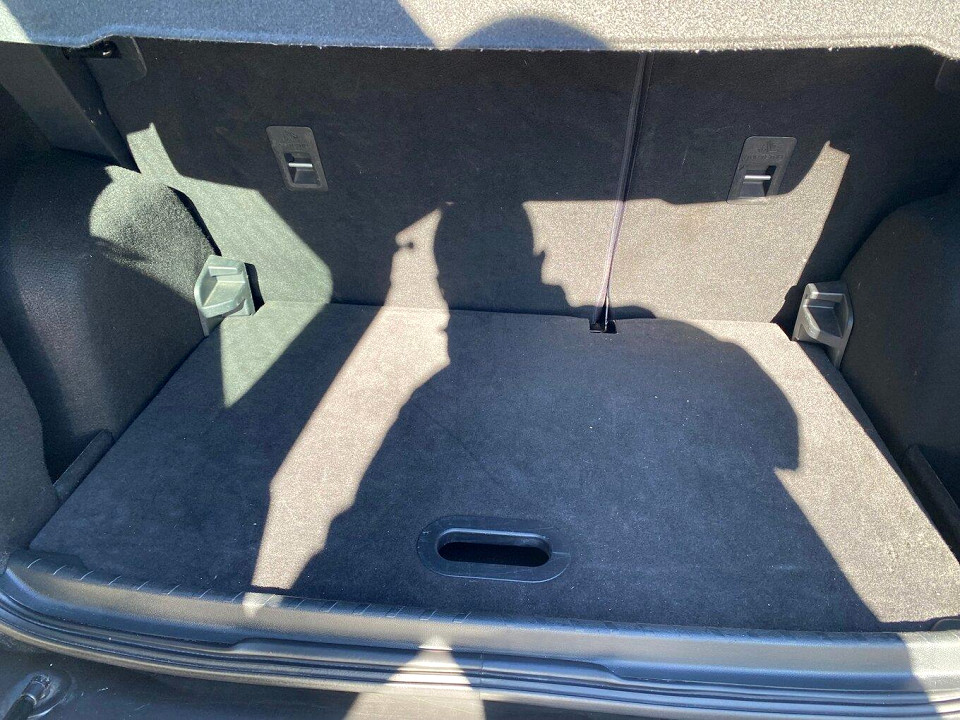 Photo 16 of 20
