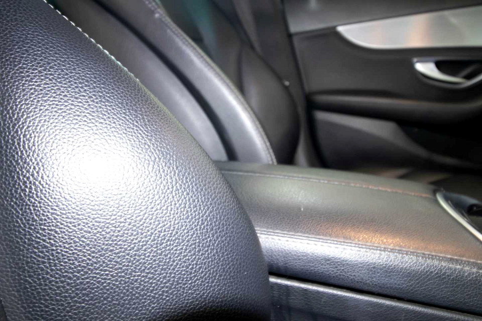 Photo 18 of 20