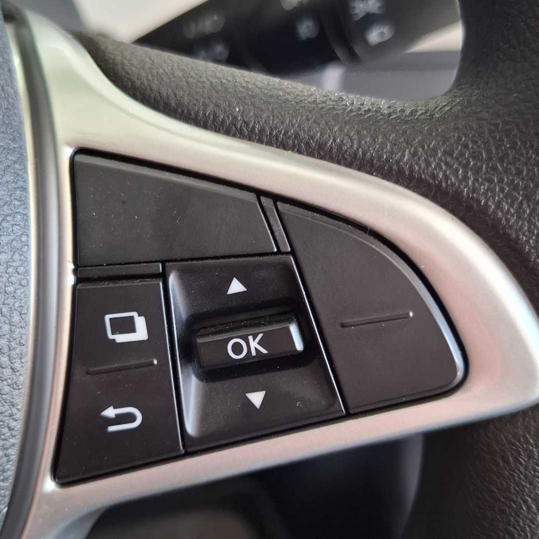 Photo 16 of 28