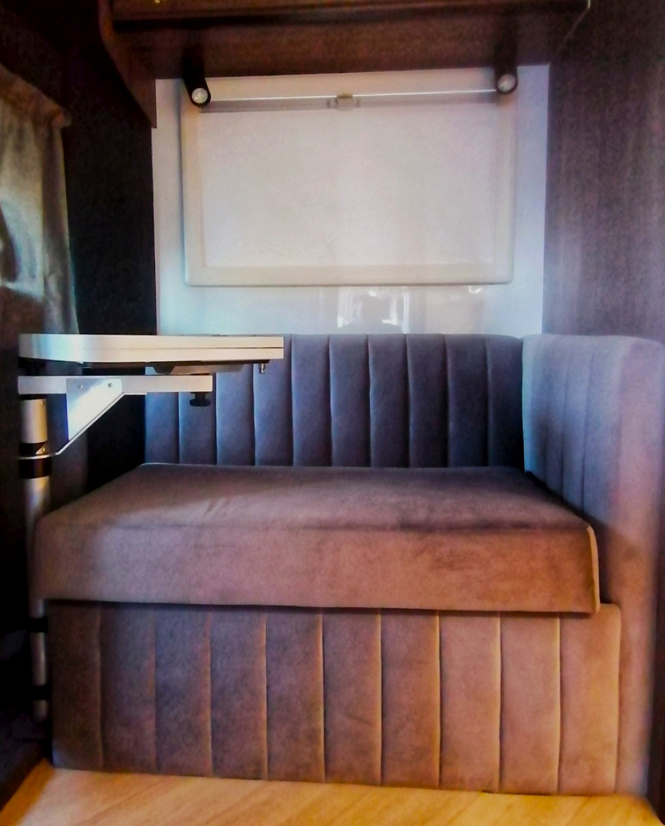 Photo 10 of 20