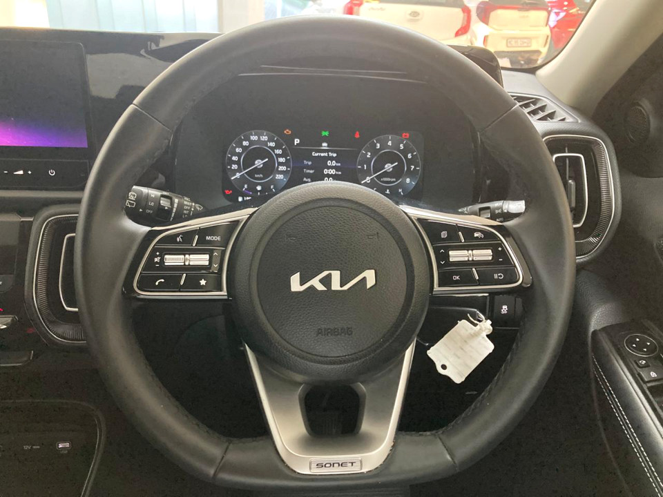 Photo 9 of 22
