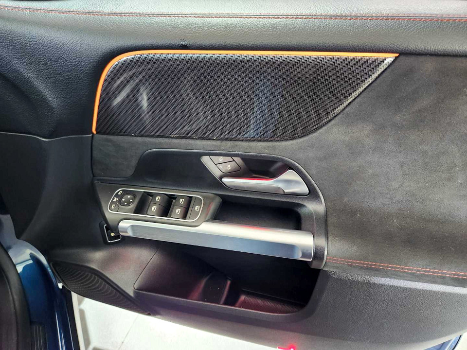 Photo 12 of 20